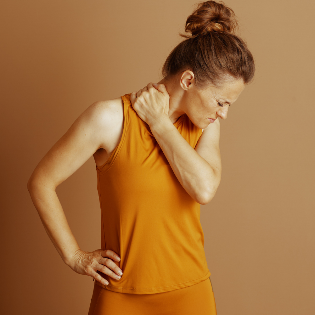 1-2-1024x1024 Postures d’inversion en yoga : bienfaits, risques et conseils pour une pratique sécurisée