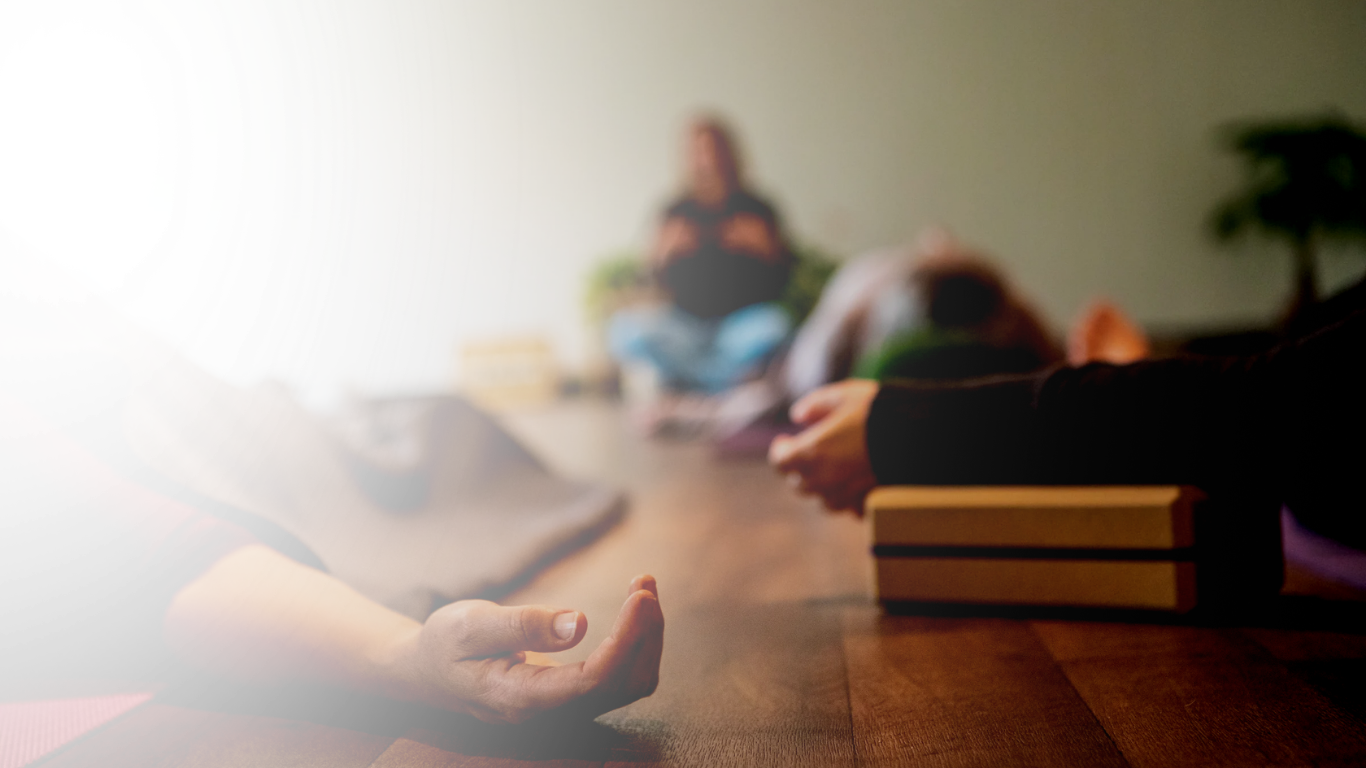 Copie-de-Yoga-physiologique-et-adapte-Ayurveda-accompagnement-corporel-a-Belfort2